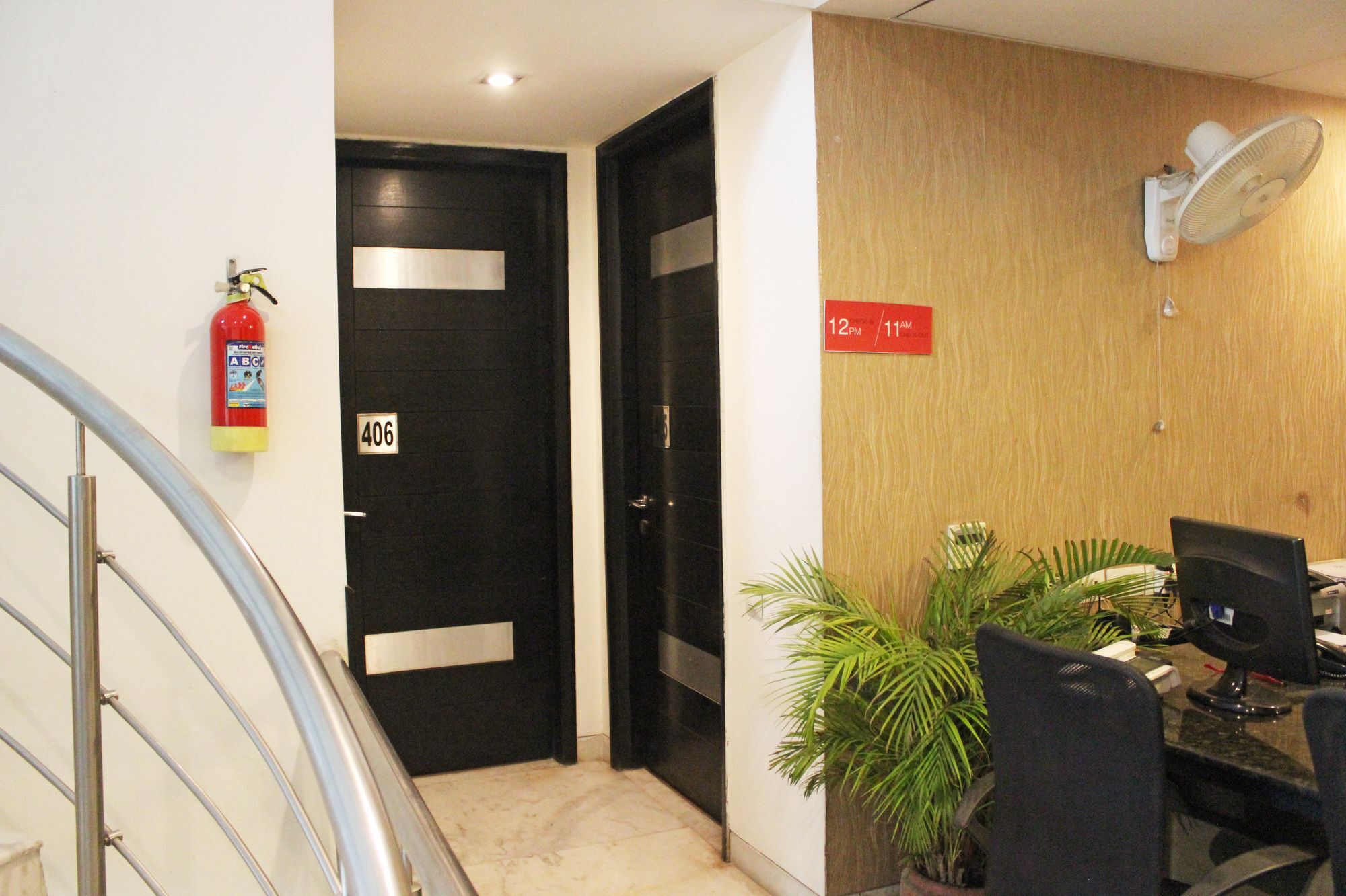 Oyo 605 Hotel Camria Gurgaon Luaran gambar